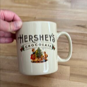 Hershey’s Chocolate Large 28 ounce Christmas Mug